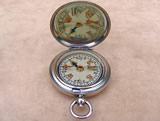 Early Victorian brass cased pocket compass with lid, circa 1840.